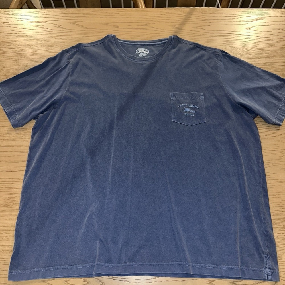 Tommy Bahama Relax Mens Blue Pocket T-Shirt 2XL Crew Neck Marlin Fish A742